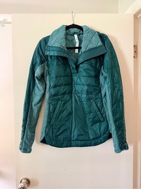 lululemon athletica Teal Quilted Hybrid Jacket